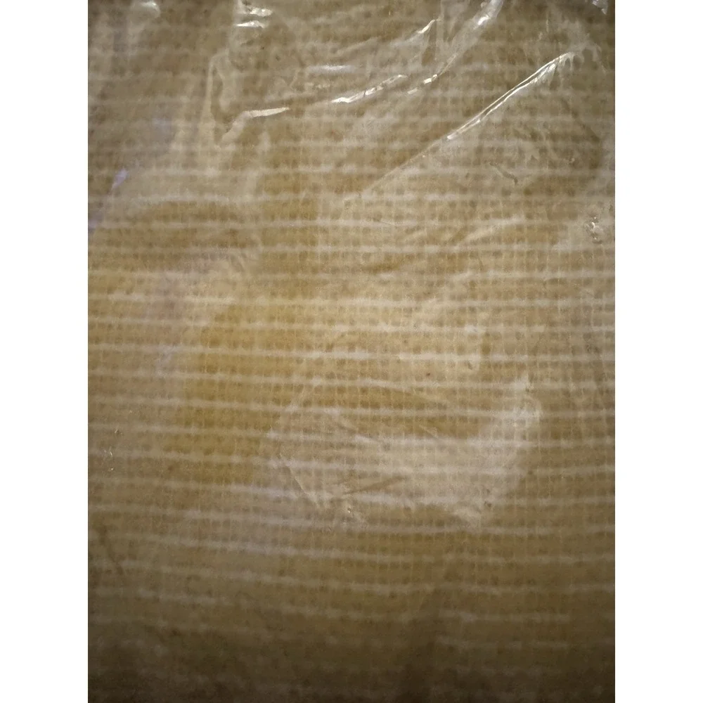 Beacon 100% poly Thermal Blanket NEW 72 x 90